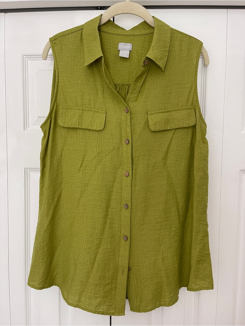 Chico’s Green Sleeveless Button Front Tunic Top Size 2 12/14